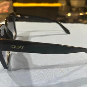 Quay Australia Black Gradient Sunglasses Icey thumbnail 5