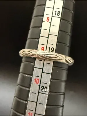 Vintage 925 Sterling Silver Southwestern Skinny Stackable Ring Size 9 thumbnail 7