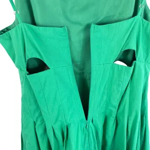 Papermoon NWT Green Cotton Cutout Spaghetti Strap‎ Pleated Mini Dress Size L thumbnail 4