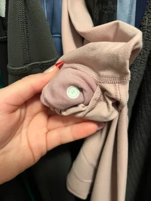 Lululemon leggings thumbnail 5