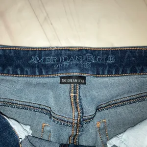 American Eagle Skinny Jean Size 6 thumbnail 3