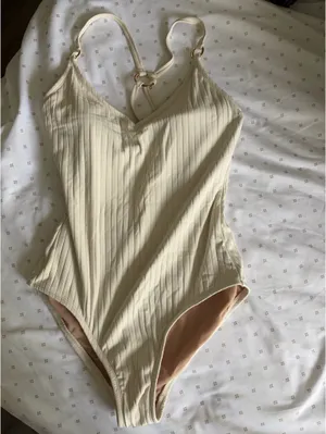 Kona Sol One-Piece Strappy Swimsuit thumbnail 6