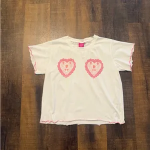 Queen of Sparkles Heart Sequin Graphic Tee White Pink Medium thumbnail 6