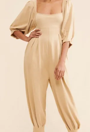 New Sz medium m Free People Intimately Lotta Love Pleated 1 Pc tan Jumpsuit thumbnail 1