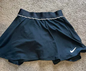 Nike RARE bike Skirt thumbnail 1