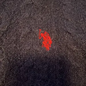 U.S. Polo Assn. Polo sweater in GUC. Blue. Classic. Large thumbnail 2