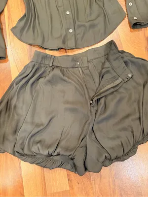 Free People Olive Green Relaxed Bubble Hem Shorts thumbnail 10