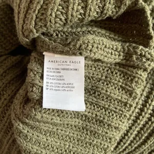 American Eagle Hunter Green Open Knit Sweater thumbnail 8