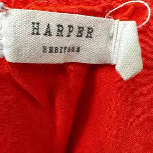 Harper burnt orange floral short sleeved V neck crop top thumbnail 9