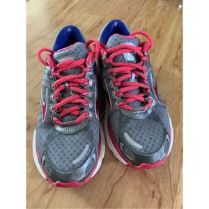 Brooks transcend gray women’s sneakers size 6.5 thumbnail 2