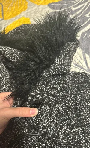 Coat Black Size L thumbnail 3