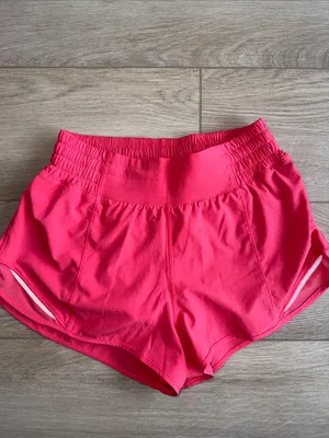 Lululemon Align V-Neck Bra + Hotty Hot High-Rise Short 2.5” thumbnail 9