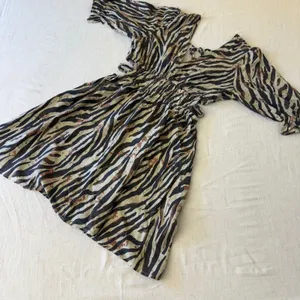 Speed Limit MPH Animal Print Smocked‎ Mini Dress Womens Small Puff Sleeve thumbnail 3