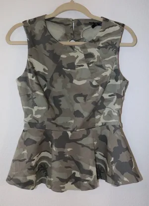 Camo peplum top Green Size M thumbnail 1