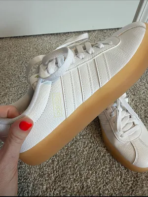 White adidas thumbnail 7