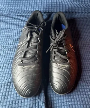 The Nike Tiempo Legend Soccer Cleats thumbnail 1
