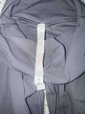 Lululemon align grey leggings size 2 thumbnail 4