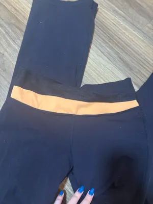 Lululemon wide leg leggings  thumbnail 3