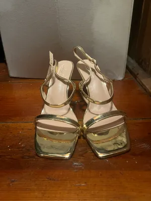 Gold Heel Sandal Straps Heels Square Open Toed thumbnail 2