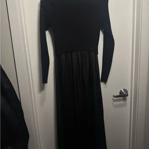 Amazon Elegant Black Long Sleeve Dress thumbnail 2