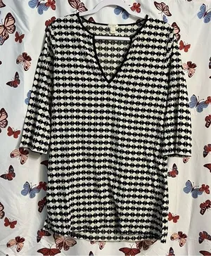 Geometric light weight beach tunic❗️clearance last chance ❗️ thumbnail 1