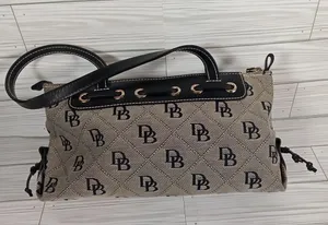 Dooney n Bourke vintage shoulder canvas leather purse black thumbnail 3