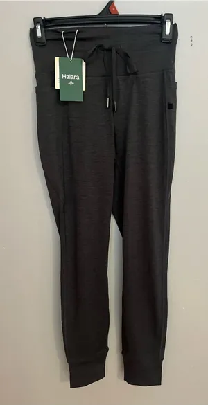 Halara Dark Gray Activewear‎ Leggings - Halara thumbnail 1