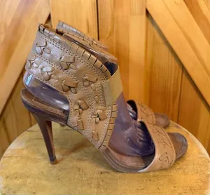 Tory Burch woven leather heels Light Brown Size 10.5M Ankle Cuff Elastic thumbnail 1