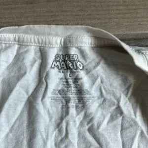 Nintendo Super Mario v neck tshirt thumbnail 4