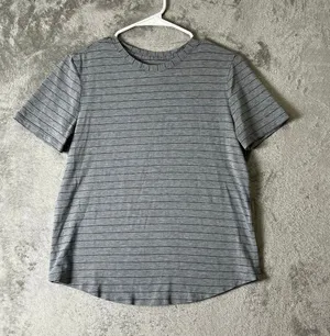 Lululemon Love Crew Short Sleeve T-Shirt Short Serve Stripe Heathered Size 4 thumbnail 1