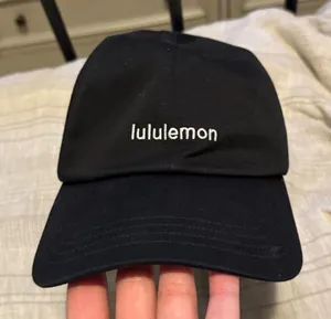 Lululemon 865 Black Hat  thumbnail 1