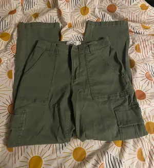 Hollister Cargo Pants thumbnail 2