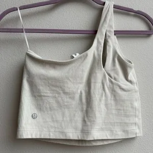 Lululemon Ribbed Nulu Asymmetrical One Shoulder Cropped Tank Ivory Cream Size 4 thumbnail 2
