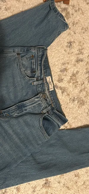 Abercrombie High rise 90s Straight Jean thumbnail 7