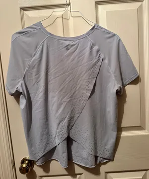 Lululemon Shirt thumbnail 2