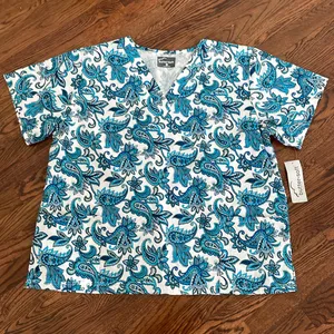 Scrubs Butter soft blue paisley pattern short sleeve thumbnail 1