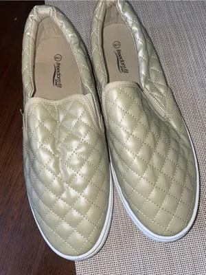 Freedom Fit Women’s Size 11 Quilted Slip On Sneakers Comfort Casual Shoes NWOT thumbnail 2