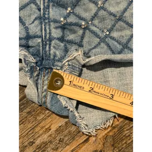 Hollister Light Wash‎ Quilted Rhinestone 1" Denim Mini Shorts Cuffed Size 9/29 thumbnail 8