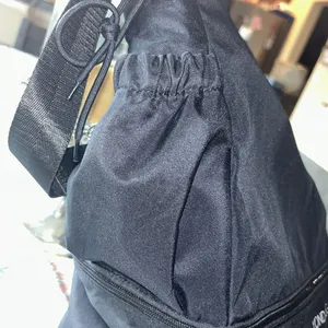 NWT Beyond Yoga Covertible Gym Bag thumbnail 5