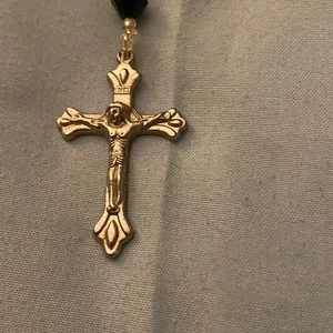 Rosary Necklace Silver Cross Black & Wood Photo Beads 20” Long thumbnail 2