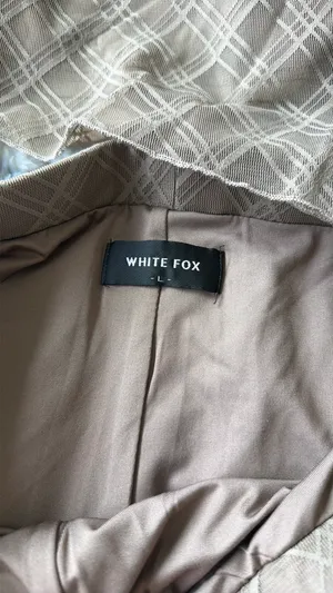 White Fox Set Boutique thumbnail 4