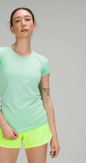 Lululemon Swiftly Tech Short Sleeve 2.0 thumbnail 1