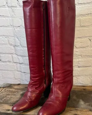 70’s Etienne Aigner Burgundy Red Heel Boots thumbnail 1