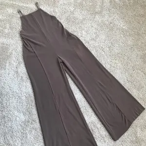 1970’s Inspired Boho Wide Flare Leg Overalls Jumpsuit Romper Brown Size Small thumbnail 6