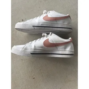 Nike Court Legacy‎ Next Nature Women White Rose Gold Sneakers DH3159-101 thumbnail 4