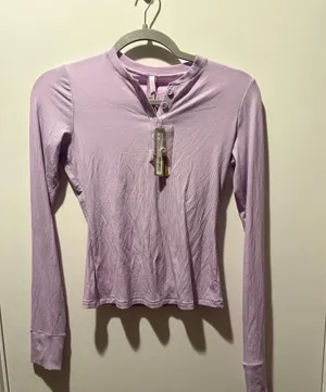 NWT Skims Soft Lounge Henley Top XS thumbnail 1