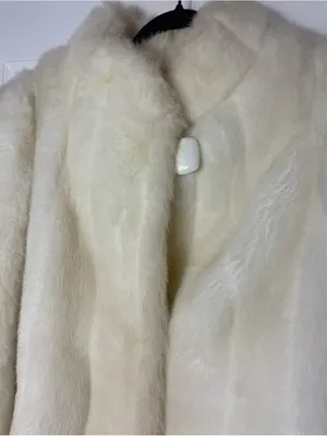 Vintage Women's Cream Faux Fur Jacket Front Button Made In USA Size XL Coat thumbnail 2