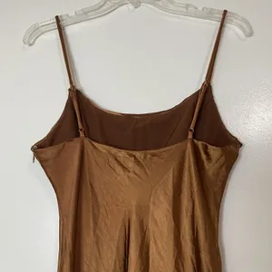 NEW! Selfie Leslie Well Versed Pleated Bust Front Split Slip Dress Chocolate MED thumbnail 10