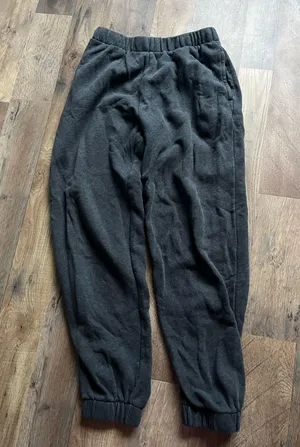 Brandy Melville Sweatpants thumbnail 1