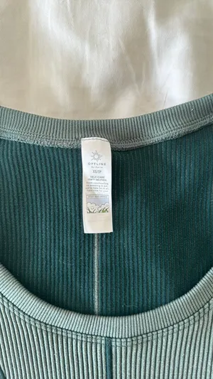 Aerie Green Top Crop thumbnail 3